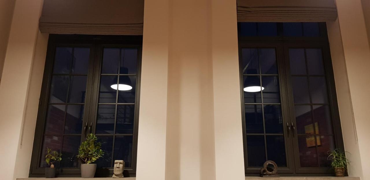 Appartement Loft Hiellego à Zyrardow Extérieur photo