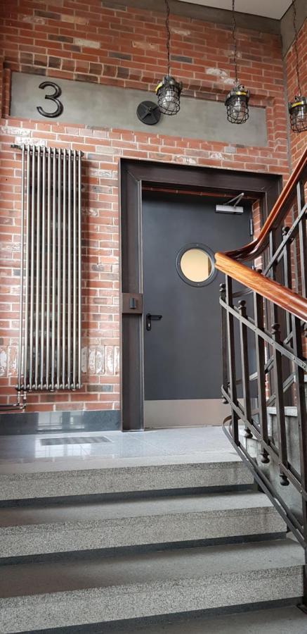 Appartement Loft Hiellego à Zyrardow Extérieur photo